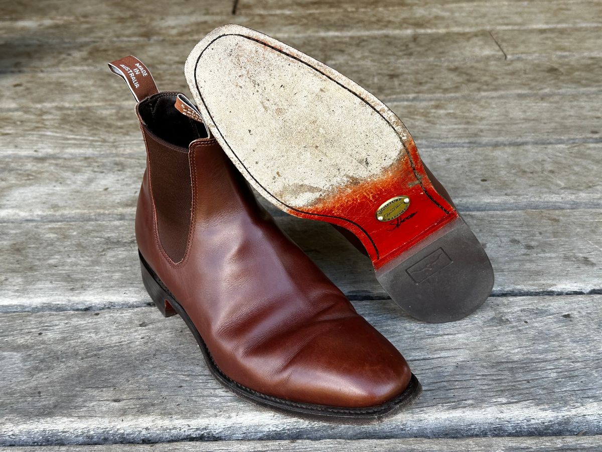 Photo by downunderthunder on December 5, 2022 of the R.M. Williams Signature Craftsman Boot in Dark Tan Veal Calf.