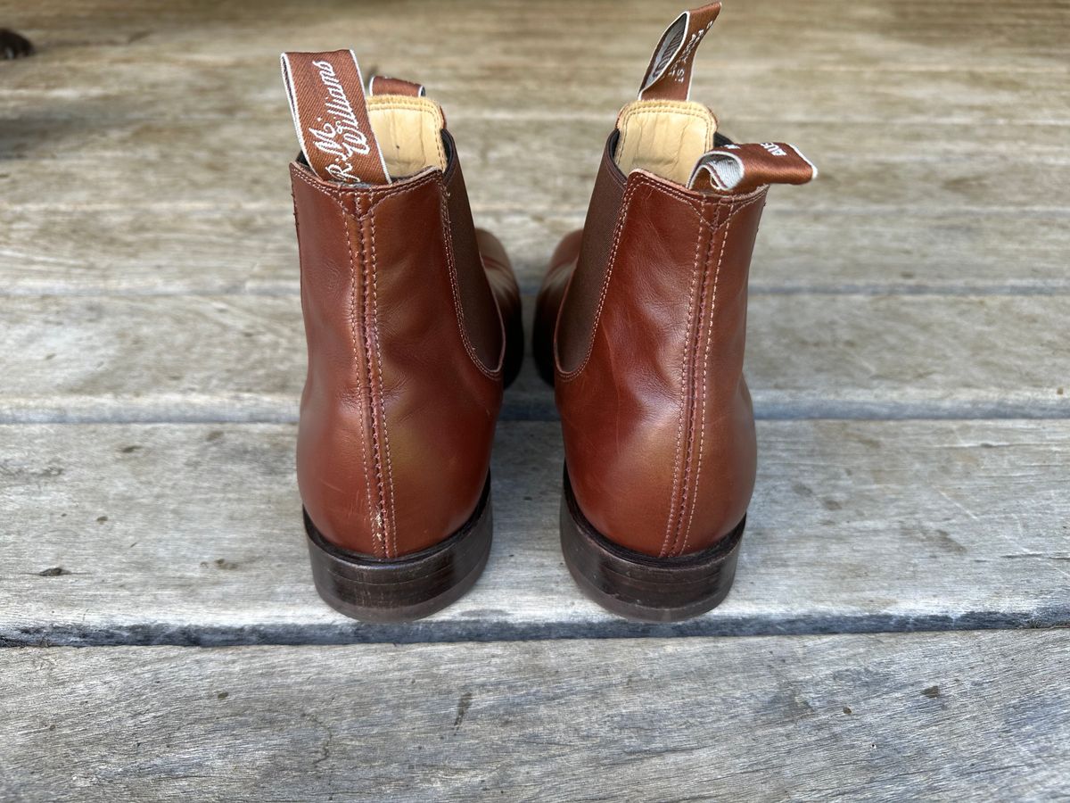 Photo by downunderthunder on December 5, 2022 of the R.M. Williams Signature Craftsman Boot in Dark Tan Veal Calf.
