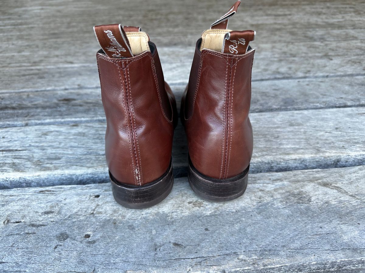 Photo by downunderthunder on March 5, 2023 of the R.M. Williams Signature Craftsman Boot in Dark Tan Veal Calf.