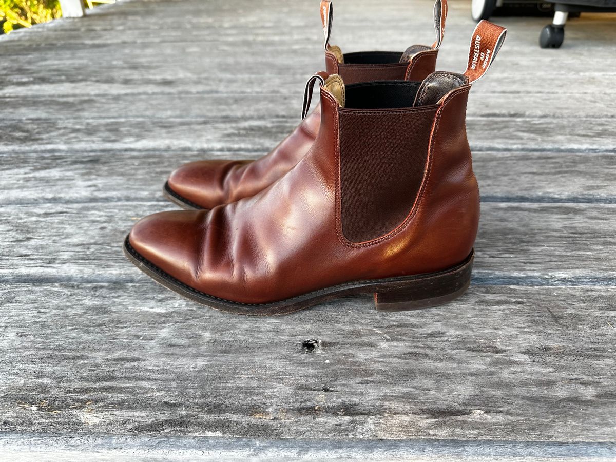 Photo by downunderthunder on April 5, 2023 of the R.M. Williams Signature Craftsman Boot in Dark Tan Veal Calf.