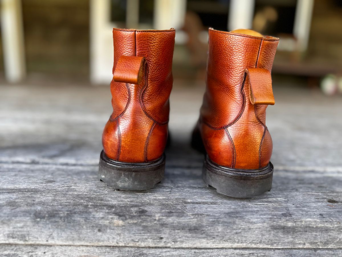 Photo by downunderthunder on December 5, 2023 of the Edward Green Galway in Rosewood Country Calf.
