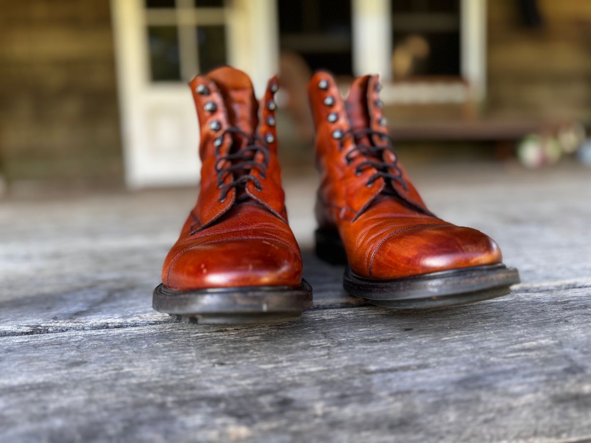 Photo by downunderthunder on December 5, 2023 of the Edward Green Galway in Rosewood Country Calf.