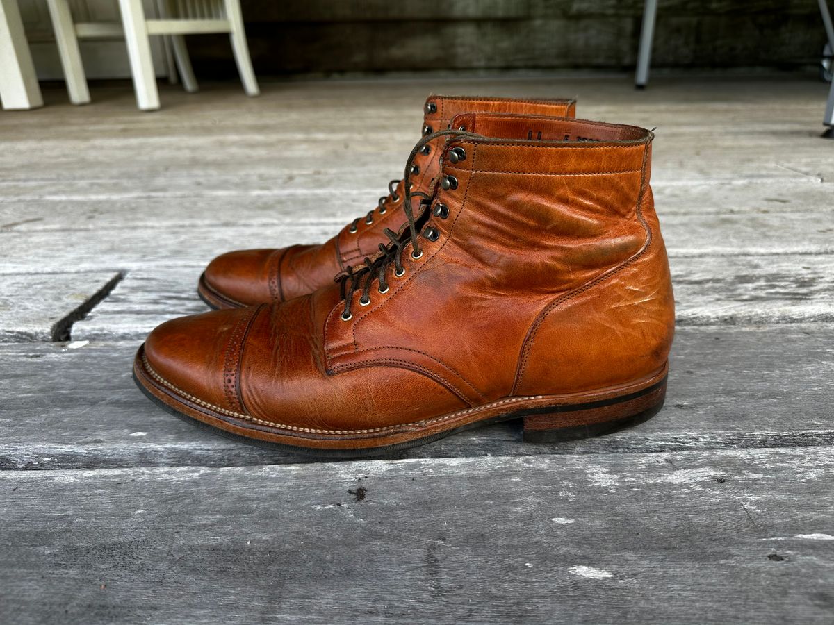 Photo by downunderthunder on February 5, 2023 of the Viberg Service Boot in Horween Natural Dublin.