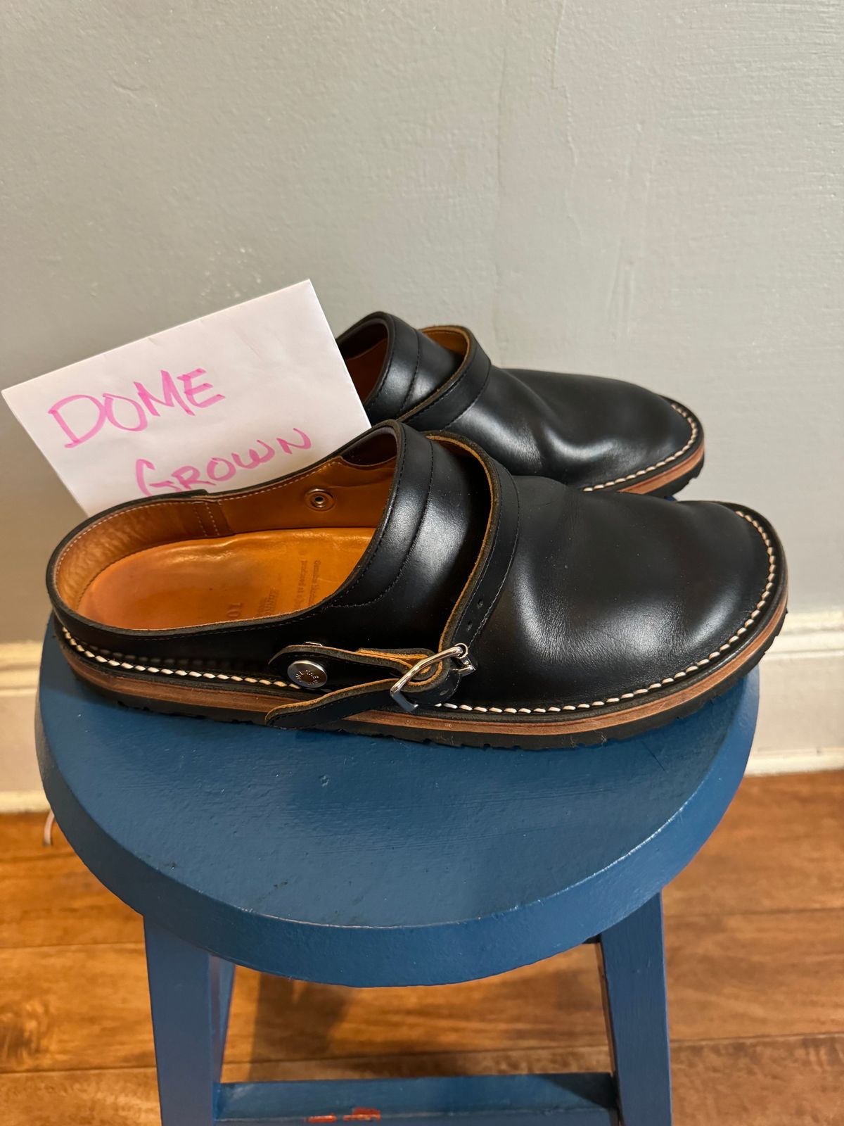 Photo by mister_stantastic on November 3, 2023 of the Zerrows Sabot Sandal in Horween Black Chromexcel.