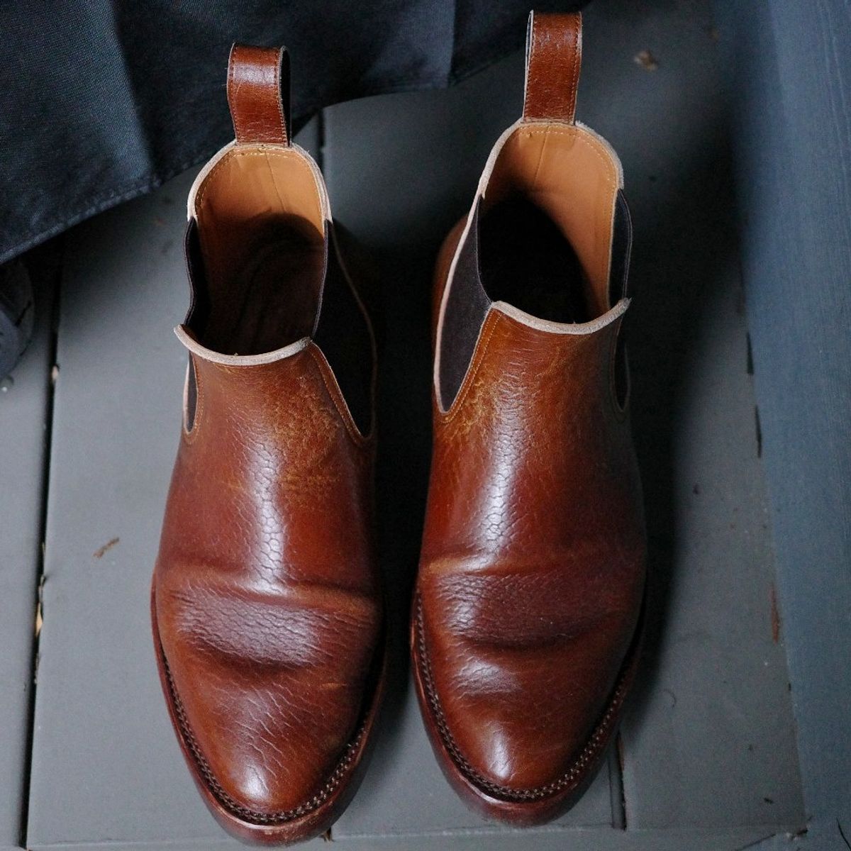 Photo by ath on February 5, 2023 of the Benzein The Seventh Chelsea Boot in Shinki Brown Oiled Horsebutt.