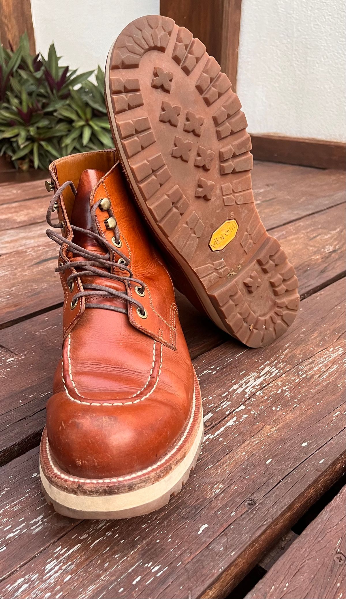 Photo by raw_indighoul on April 5, 2024 of the Grant Stone Brass Boot in Badalassi Carlo Saddle Tan Minerva.