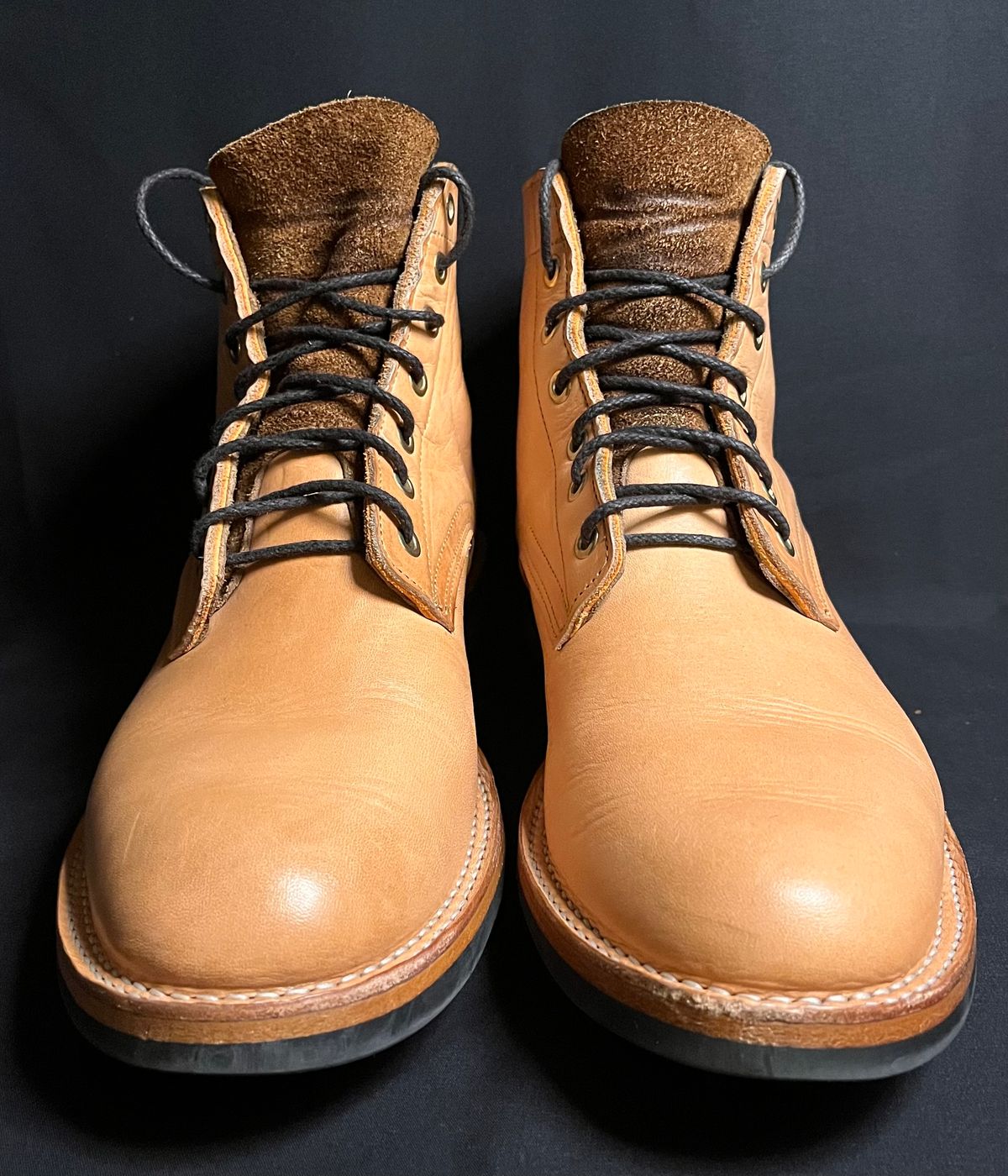 Photo by raw_indighoul on November 6, 2025 of the Bordon Wanes in Wickett & Craig Natural Veg Tan.