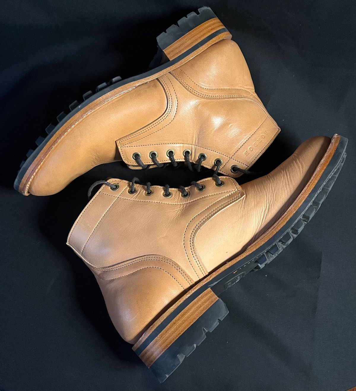 Photo by raw_indighoul on December 5, 2025 of the Bordon Wanes in Wickett & Craig Natural Veg Tan.