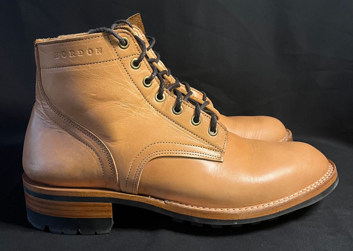 Photo by raw_indighoul on December 5, 2025 of the Bordon Wanes in Wickett & Craig Natural Veg Tan.