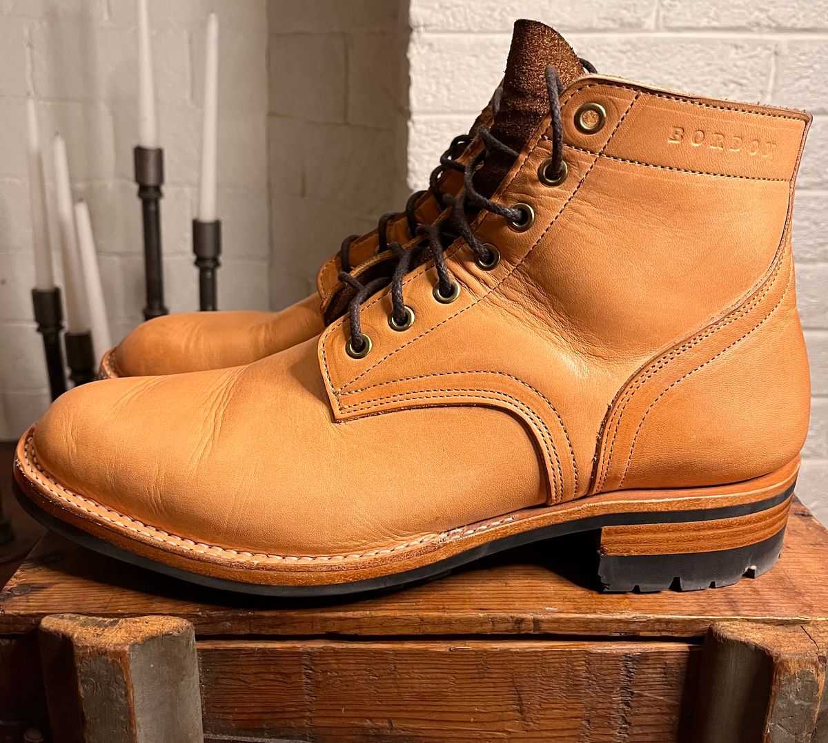 Photo by raw_indighoul on January 6, 2026 of the Bordon Wanes in Wickett & Craig Natural Veg Tan.