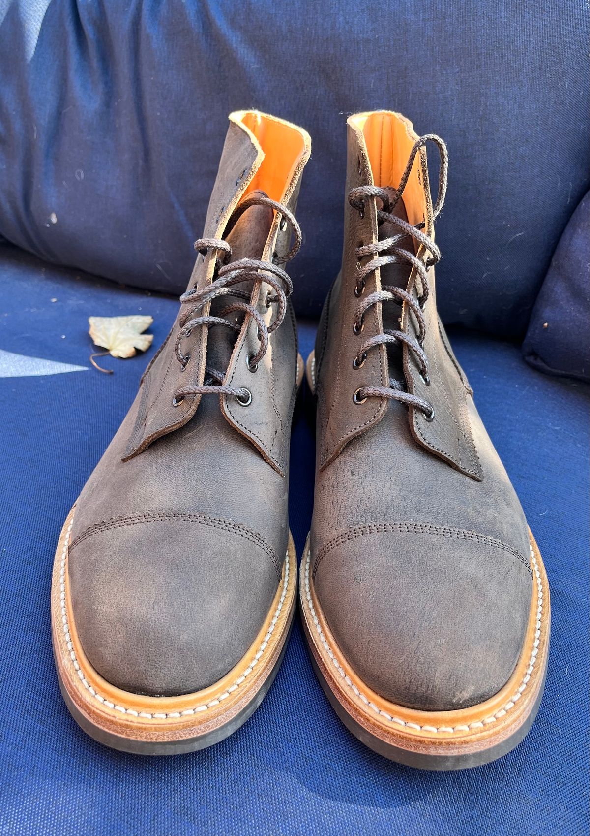 Photo by raw_indighoul on October 2, 2023 of the Tricker's x Division Road Dean Boot in C.F. Stead Bronze Unicorn Elk.