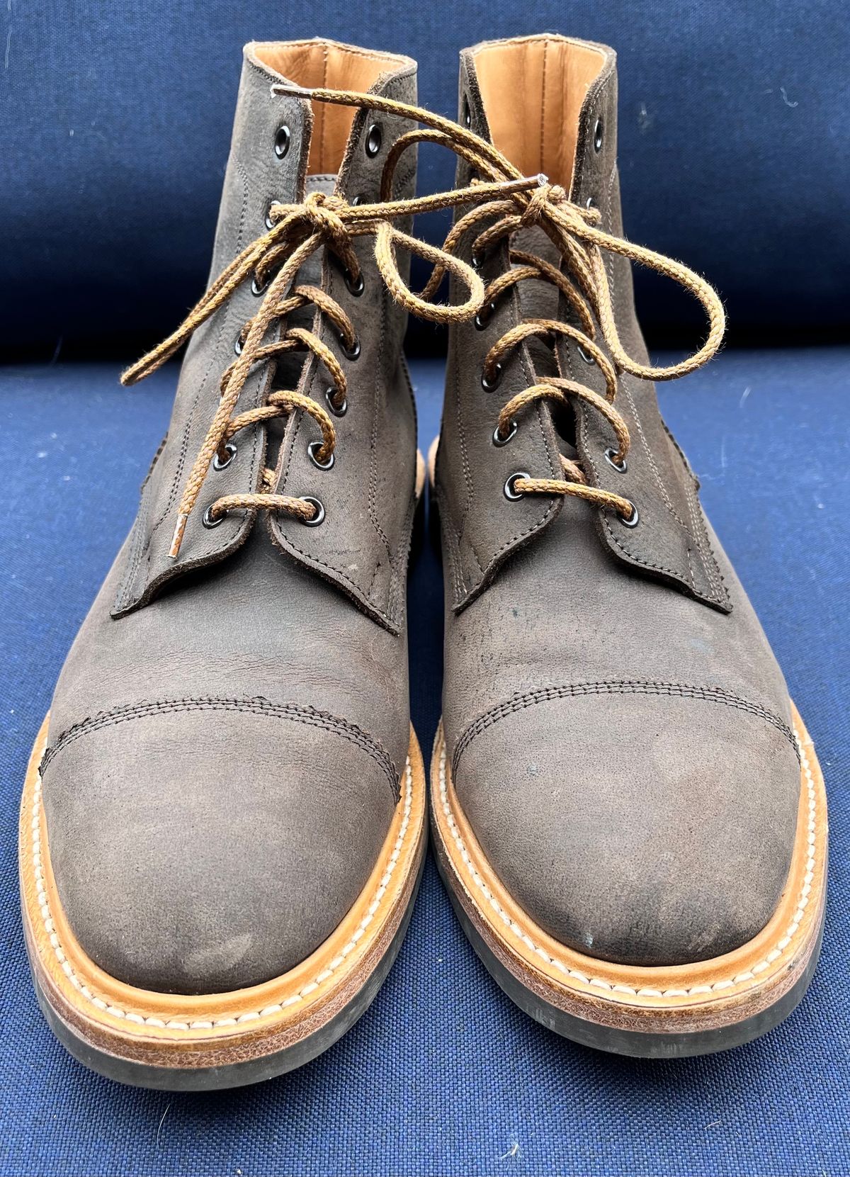 Photo by raw_indighoul on November 3, 2023 of the Tricker's x Division Road Dean Boot in C.F. Stead Bronze Unicorn Elk.