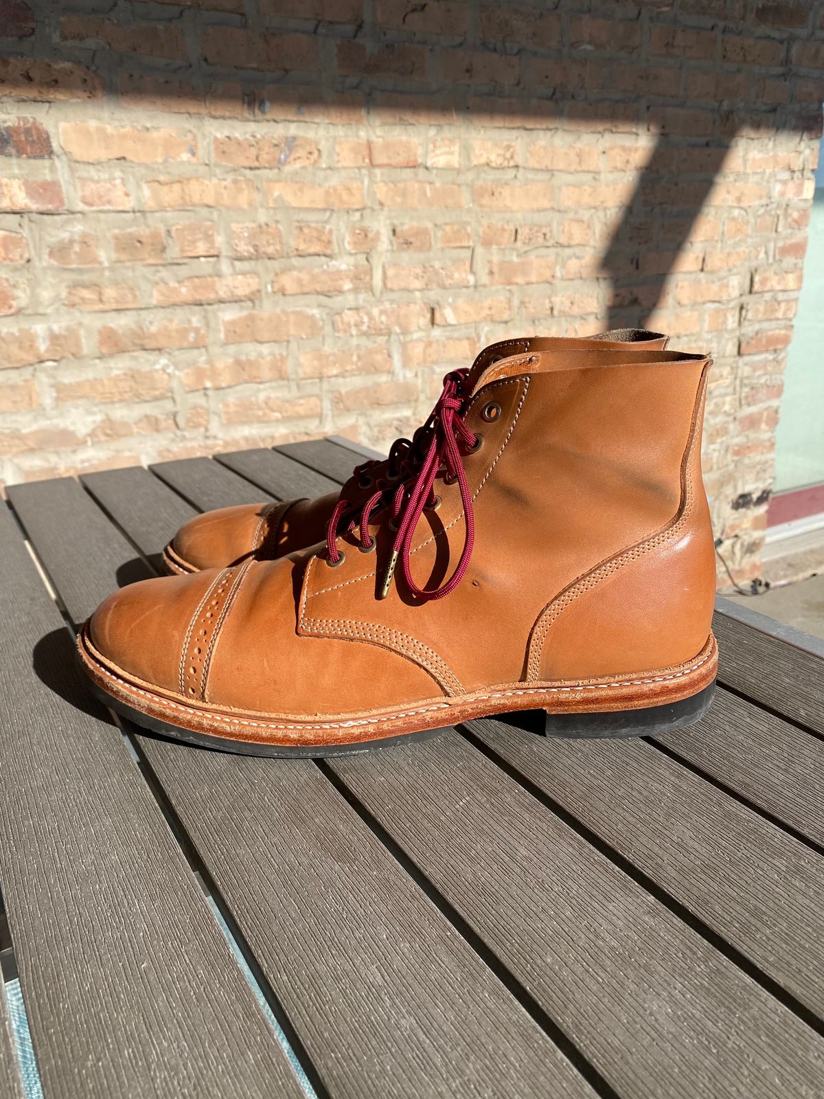 Photo by raw_indighoul on February 5, 2023 of the Oak Street Bootmakers Field Boot in Maryam Natural Horsebutt.