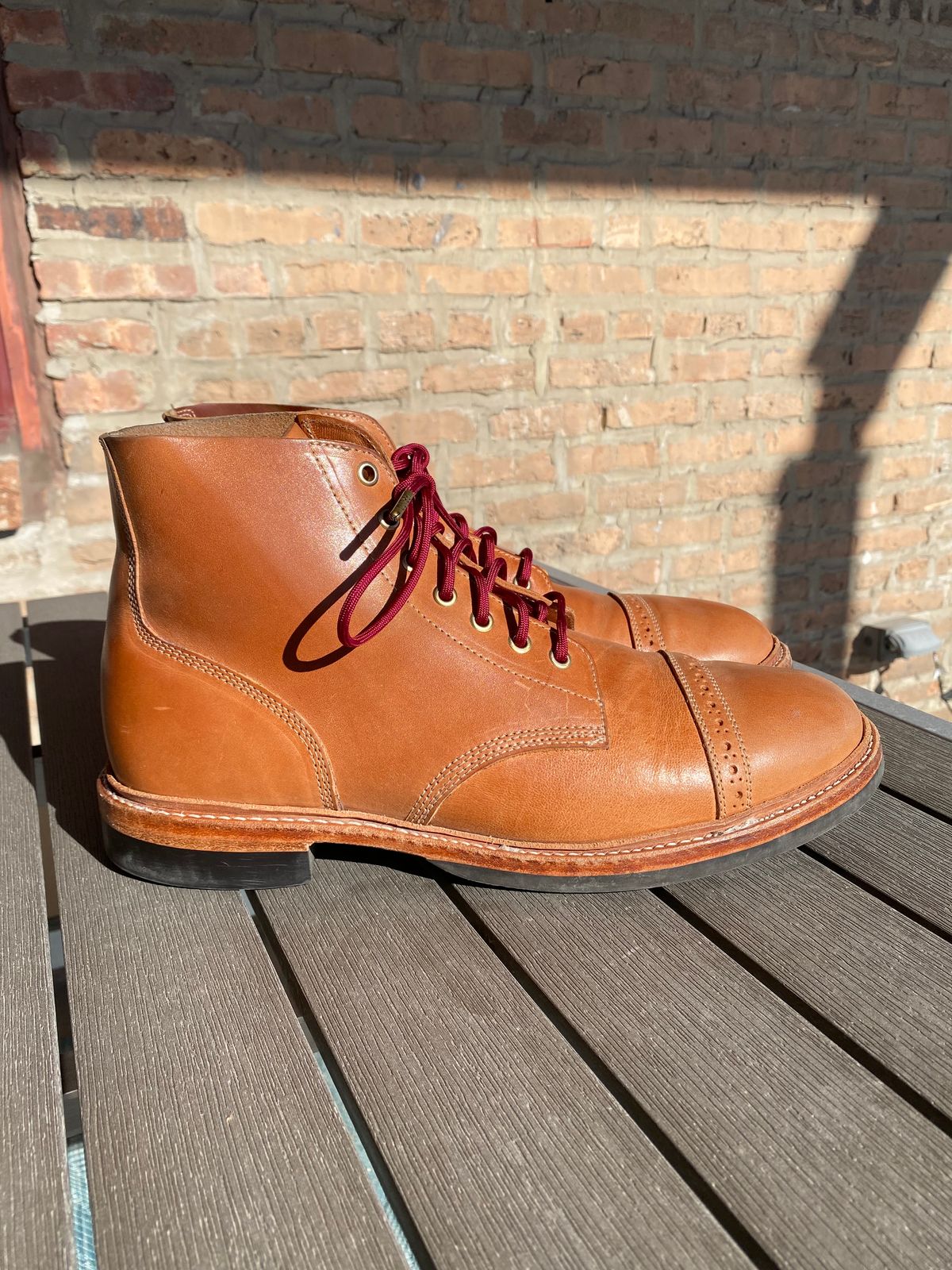 Photo by raw_indighoul on February 5, 2023 of the Oak Street Bootmakers Field Boot in Maryam Natural Horsebutt.