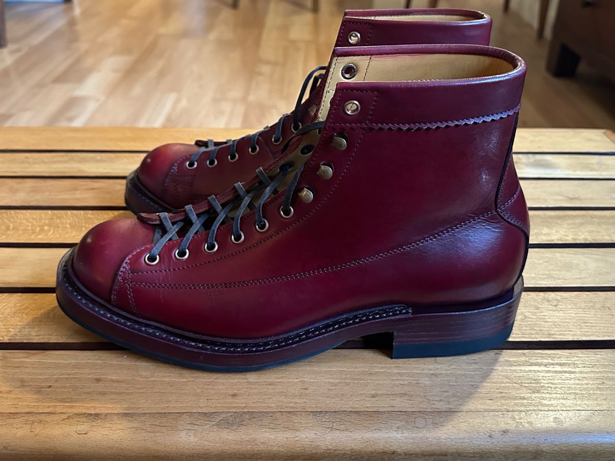 Photo by old_walrus on October 1, 2024 of the Sagara Cordmaster in Indonesian Oil Tanned Merlot.