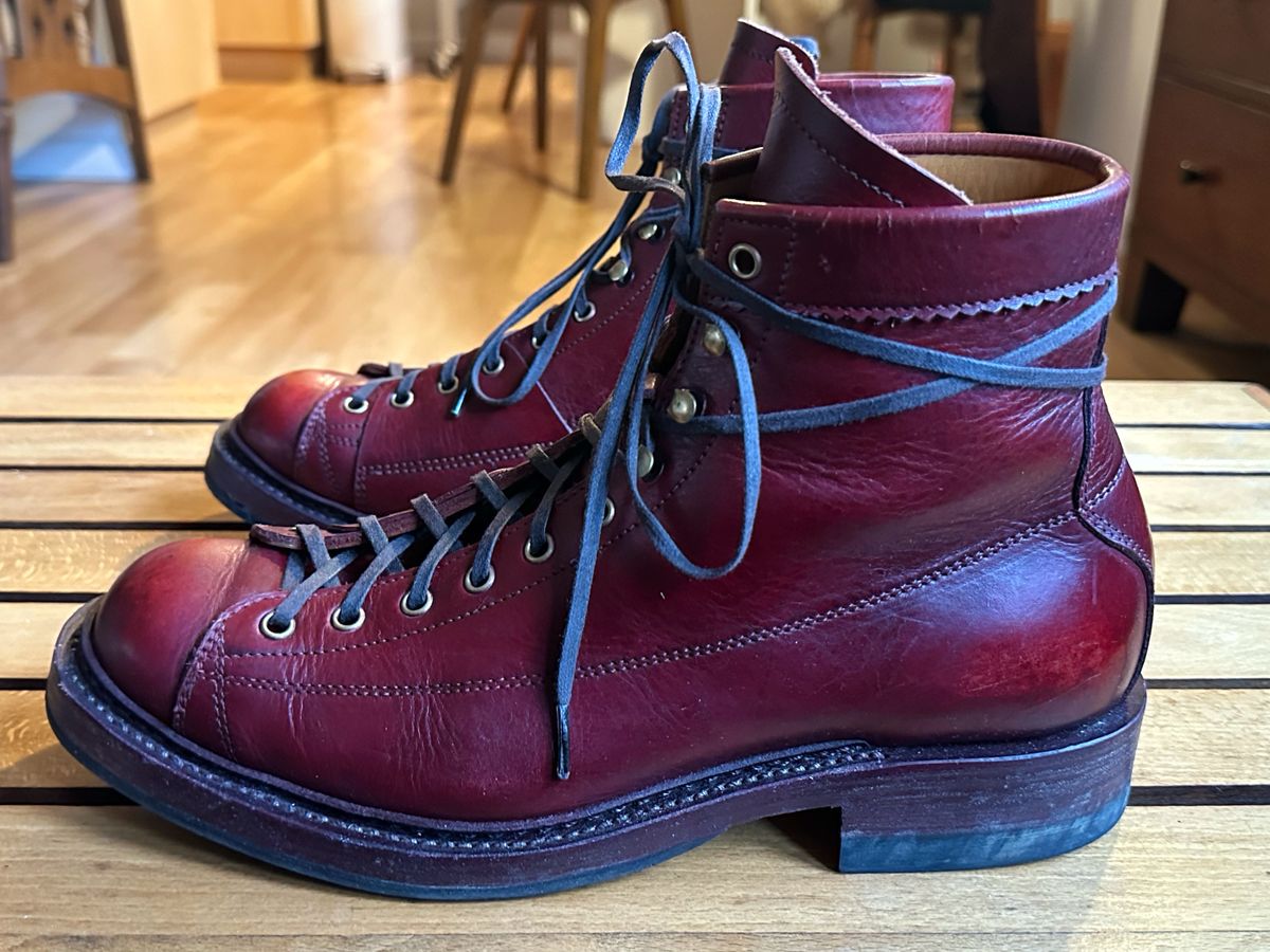 Photo by old_walrus on January 5, 2025 of the Sagara Cordmaster in Indonesian Oil Tanned Merlot.