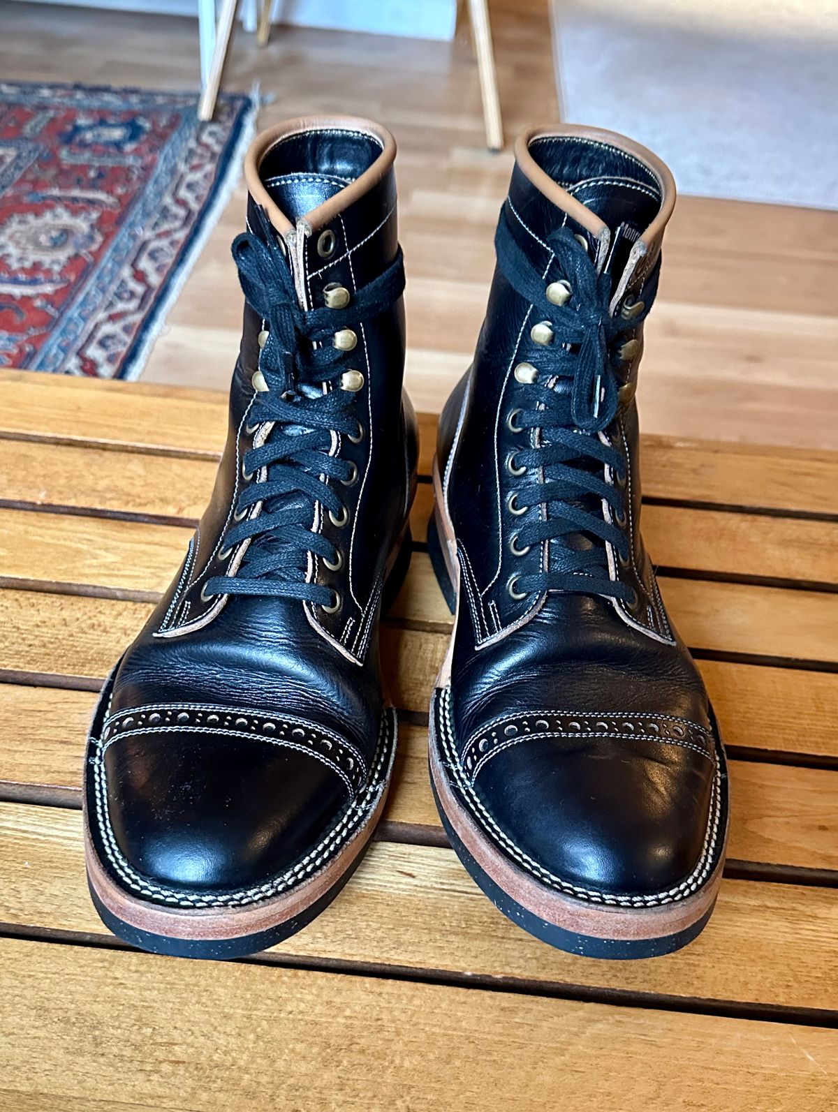 Photo by old_walrus on December 3, 2022 of the Monroe 19927 in Malayan Black Hand-Dyed Natural Veg Tan.