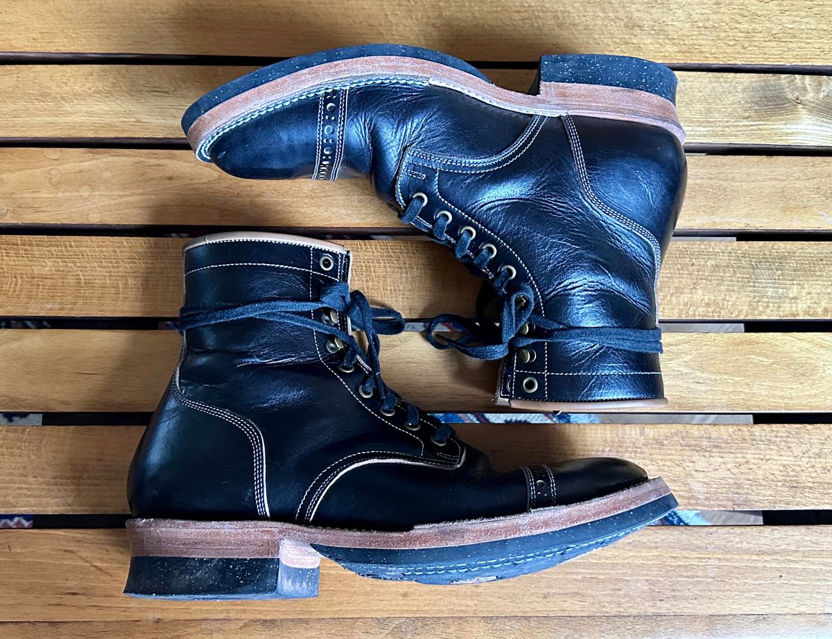 Photo by old_walrus on February 2, 2023 of the Monroe 19927 in Malayan Black Hand-Dyed Natural Veg Tan.