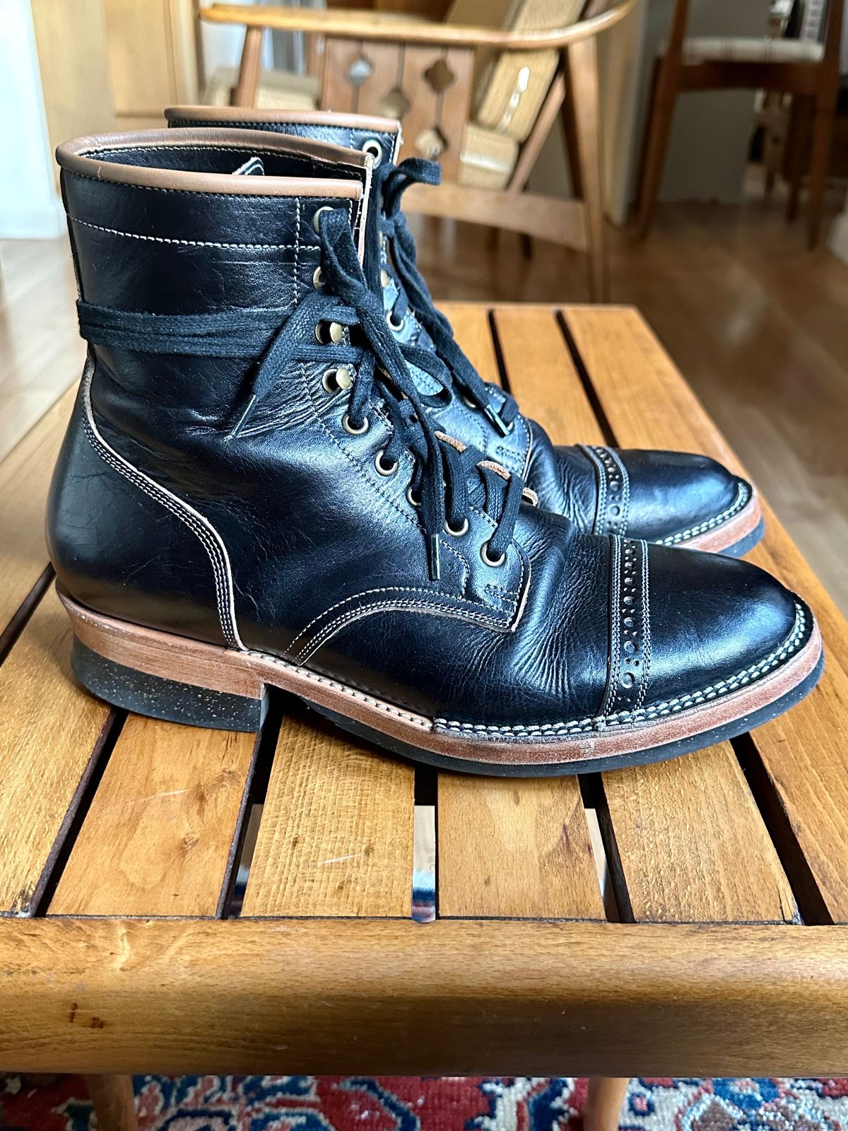 Photo by old_walrus on April 4, 2023 of the Monroe 19927 in Malayan Black Hand-Dyed Natural Veg Tan.