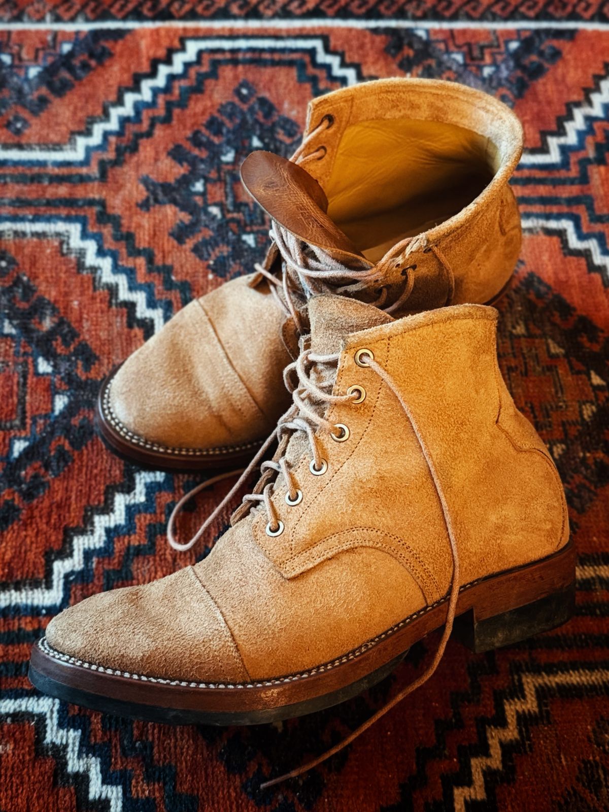Photo by old_walrus on October 24, 2025 of the Mora Son Shoes De Brazza in Indonesian CH Dark Havana - Roughout.