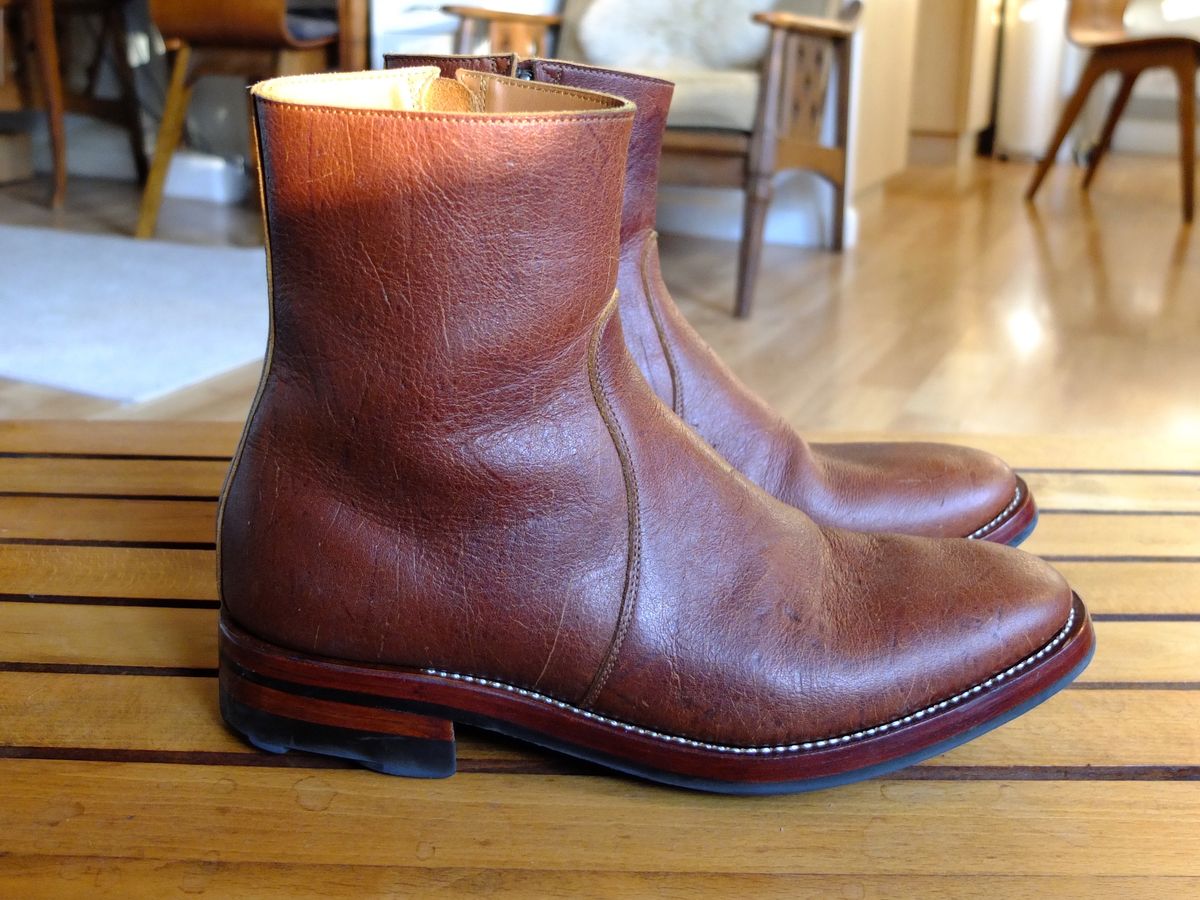 Photo by old_walrus on November 3, 2023 of the Briselblack The Stride Side Zip Boots in C.F. Stead Dragon's Blood Kudu.