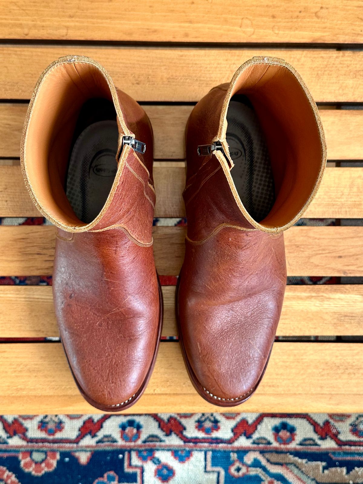 Photo by old_walrus on February 3, 2024 of the Briselblack The Stride Side Zip Boots in C.F. Stead Dragon's Blood Kudu.