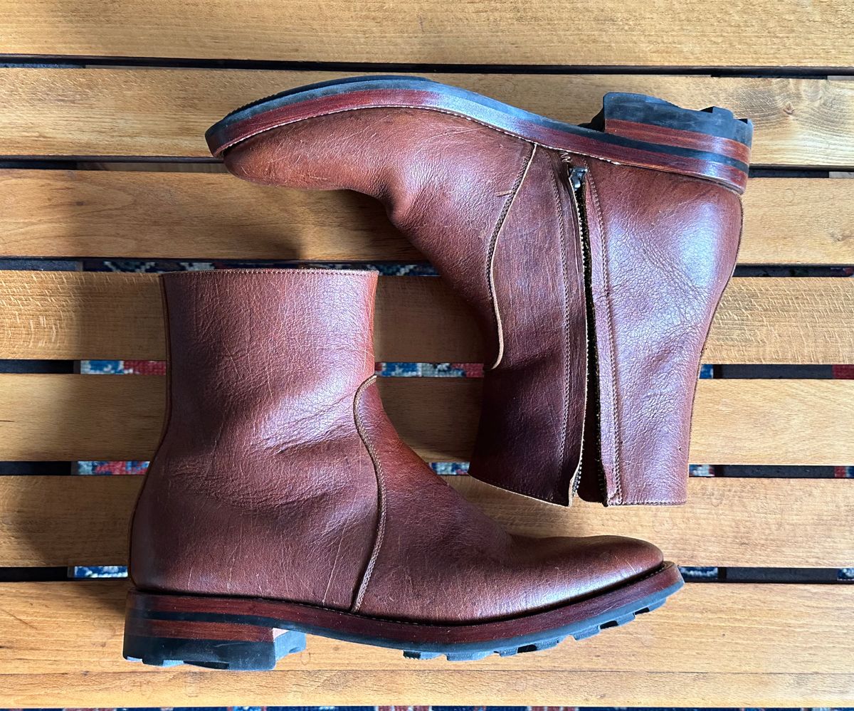 Photo by old_walrus on March 1, 2024 of the Briselblack The Stride Side Zip Boots in C.F. Stead Dragon's Blood Kudu.