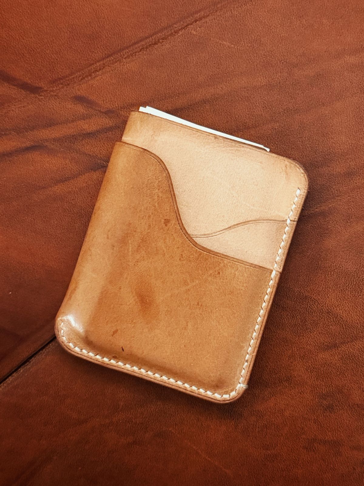 Photo by old_walrus on December 6, 2025 of the Dreadnought Leather Works Shortland wallet in Horween Natural Double Shoulder - Unkonwn Type.