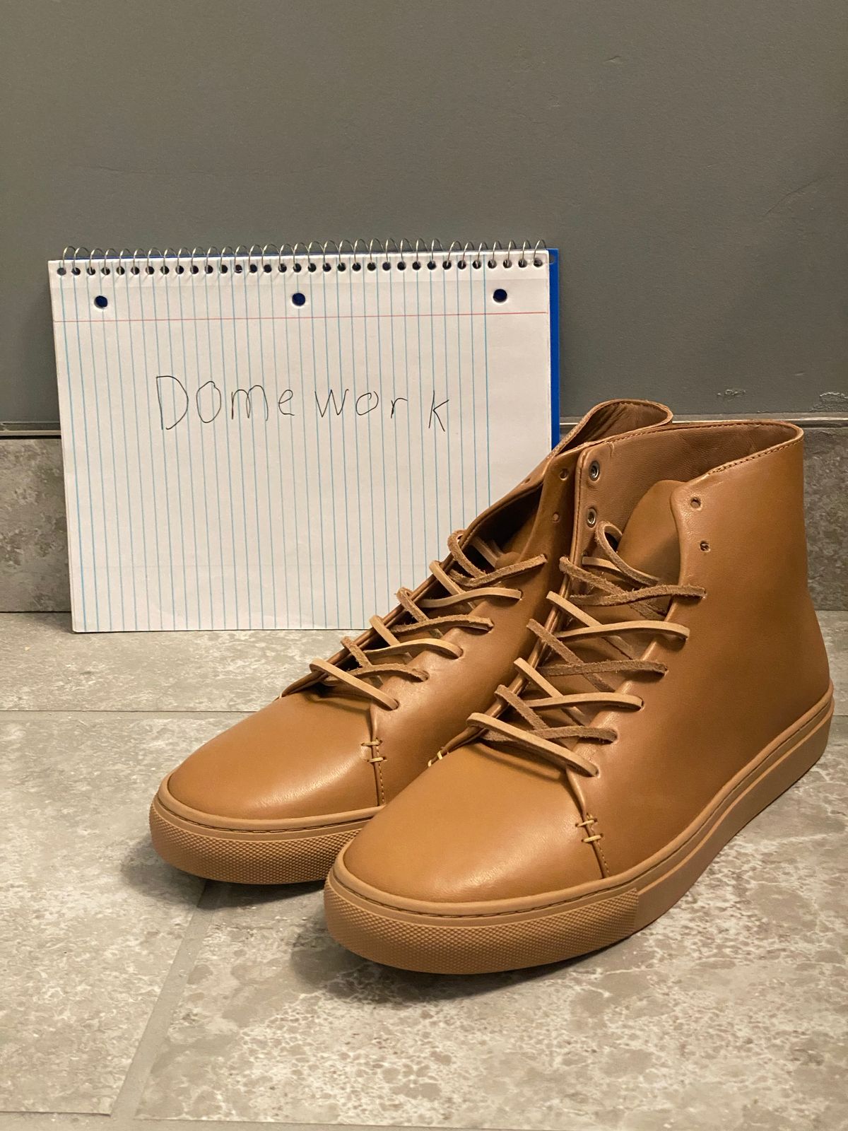 Photo by blytle on October 5, 2022 of the Thursday Premier High Top in Natural Vachetta.