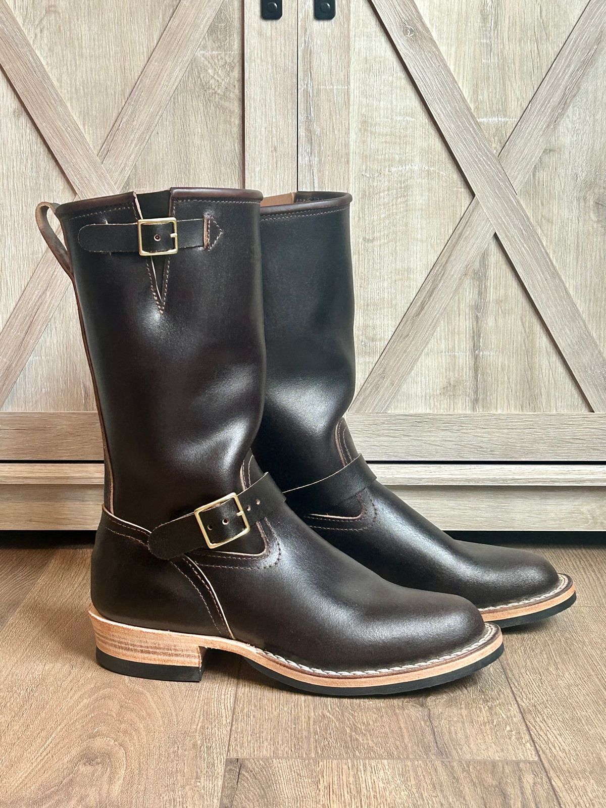 Photo by blytle on October 1, 2023 of the Nicks Renegade in Horween Brown Waxed Flesh.