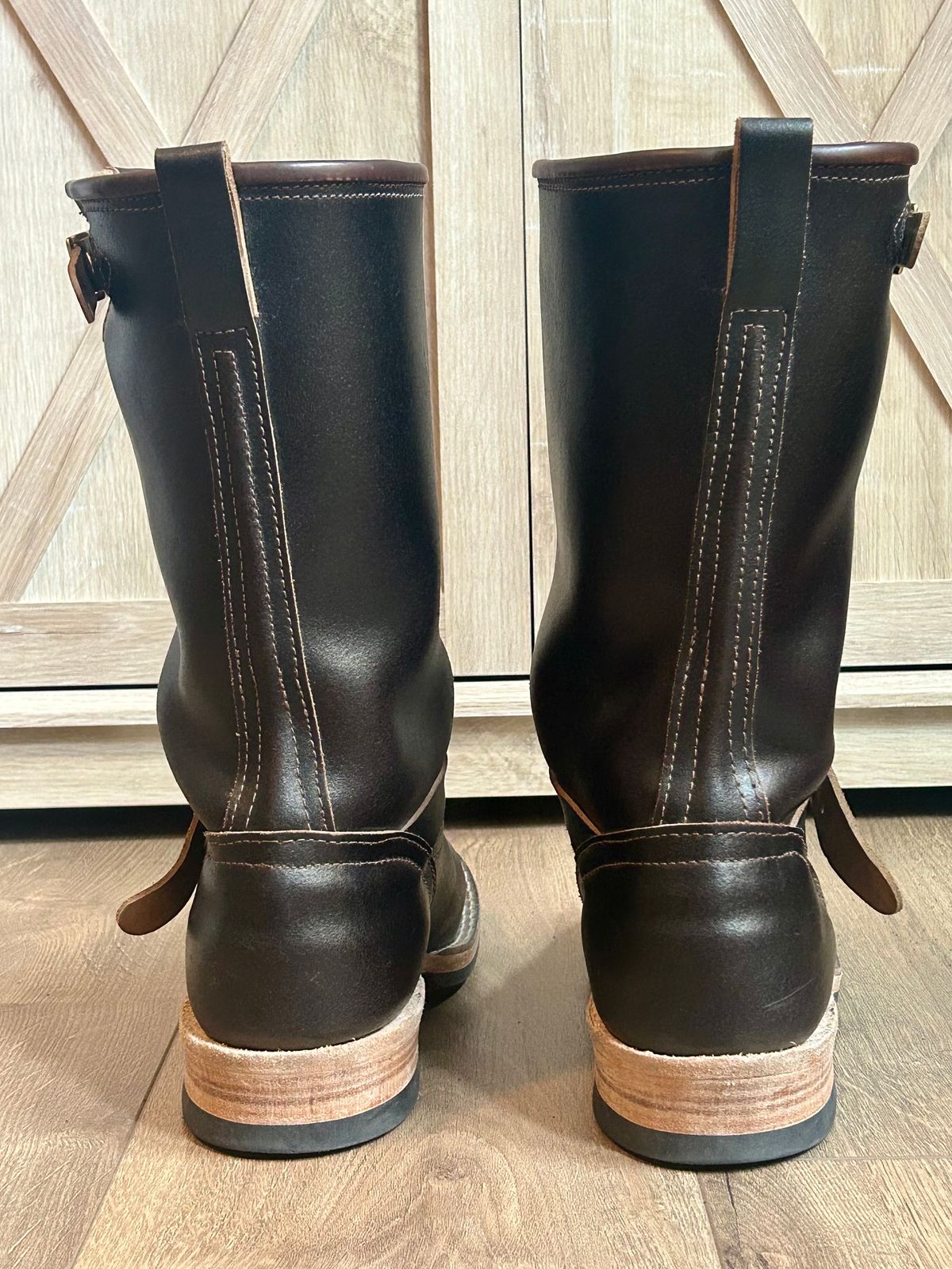 Photo by blytle on November 5, 2023 of the Nicks Renegade in Horween Brown Waxed Flesh.