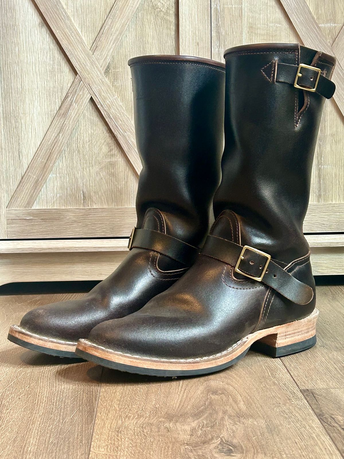 Photo by blytle on November 5, 2023 of the Nicks Renegade in Horween Brown Waxed Flesh.
