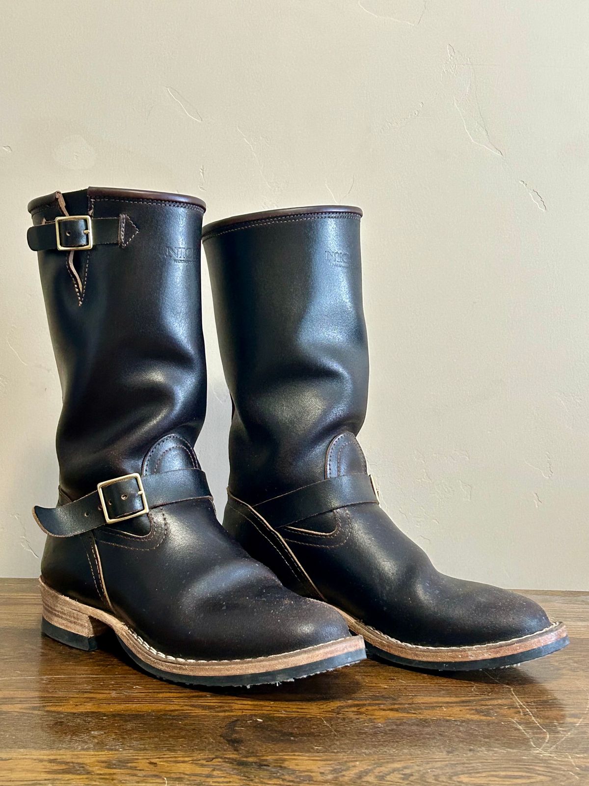 Photo by blytle on February 5, 2024 of the Nicks Renegade in Horween Brown Waxed Flesh.