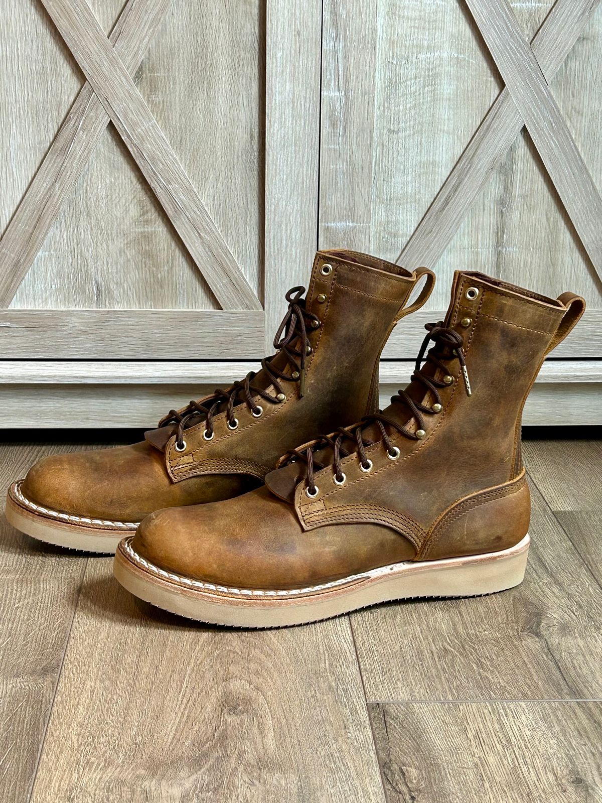 Photo by blytle on October 1, 2023 of the Nicks Traveler in Horween Orange Predator.