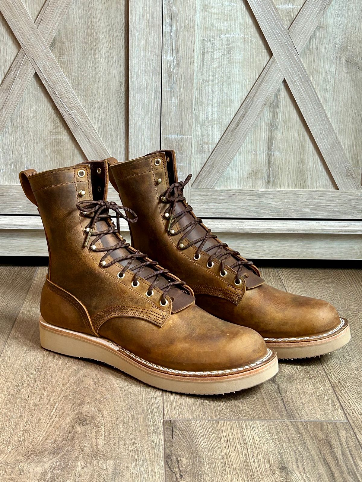 Photo by blytle on October 1, 2023 of the Nicks Traveler in Horween Orange Predator.