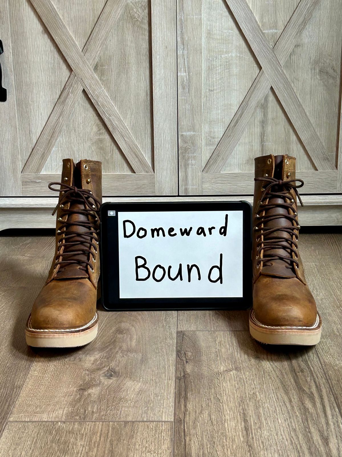 Photo by blytle on October 1, 2023 of the Nicks Traveler in Horween Orange Predator.