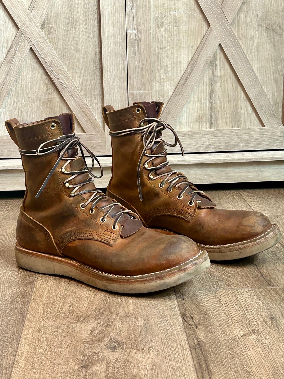 Photo by blytle on November 5, 2023 of the Nicks Traveler in Horween Orange Predator.