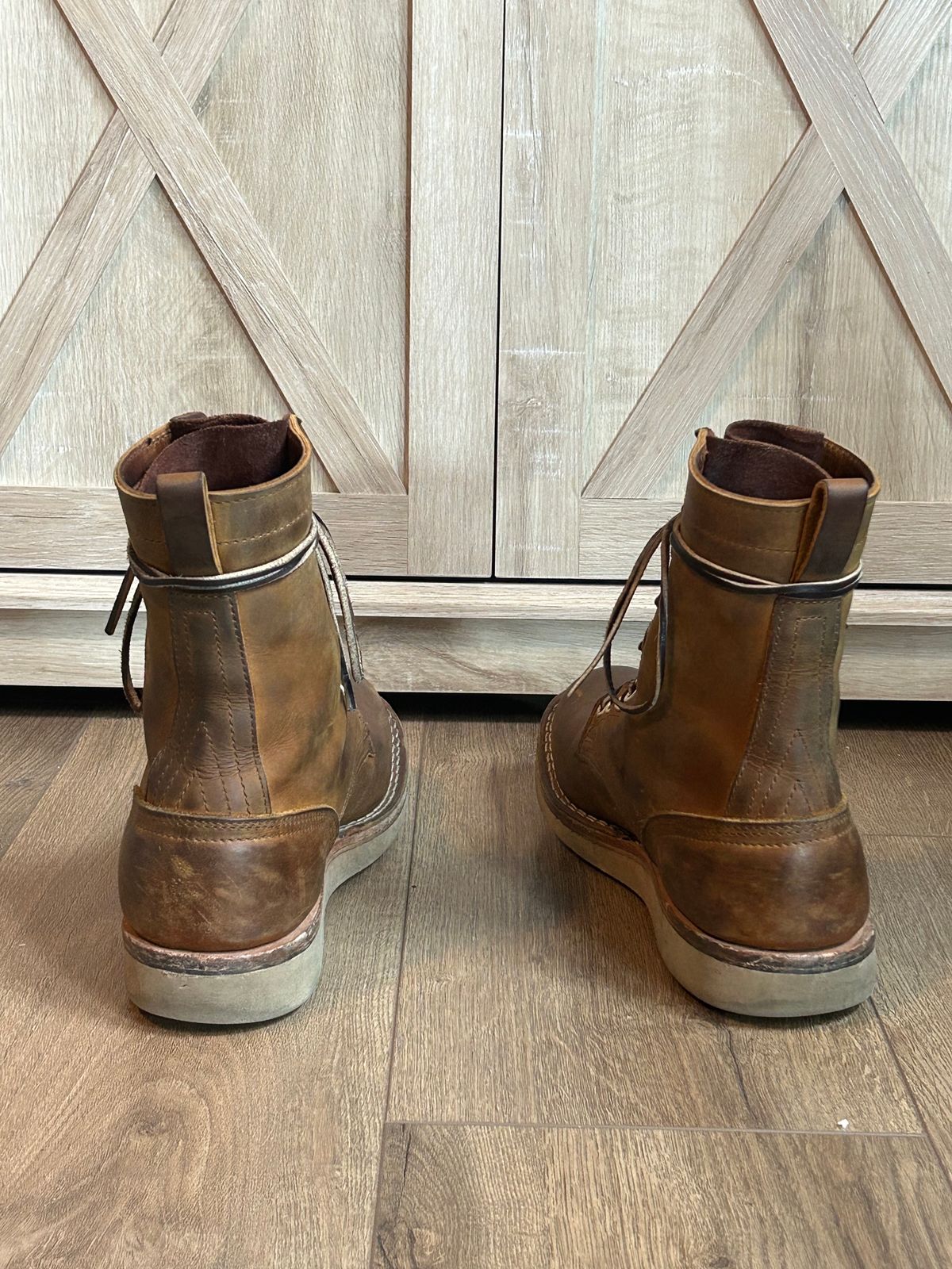 Photo by blytle on January 5, 2024 of the Nicks Traveler in Horween Orange Predator.