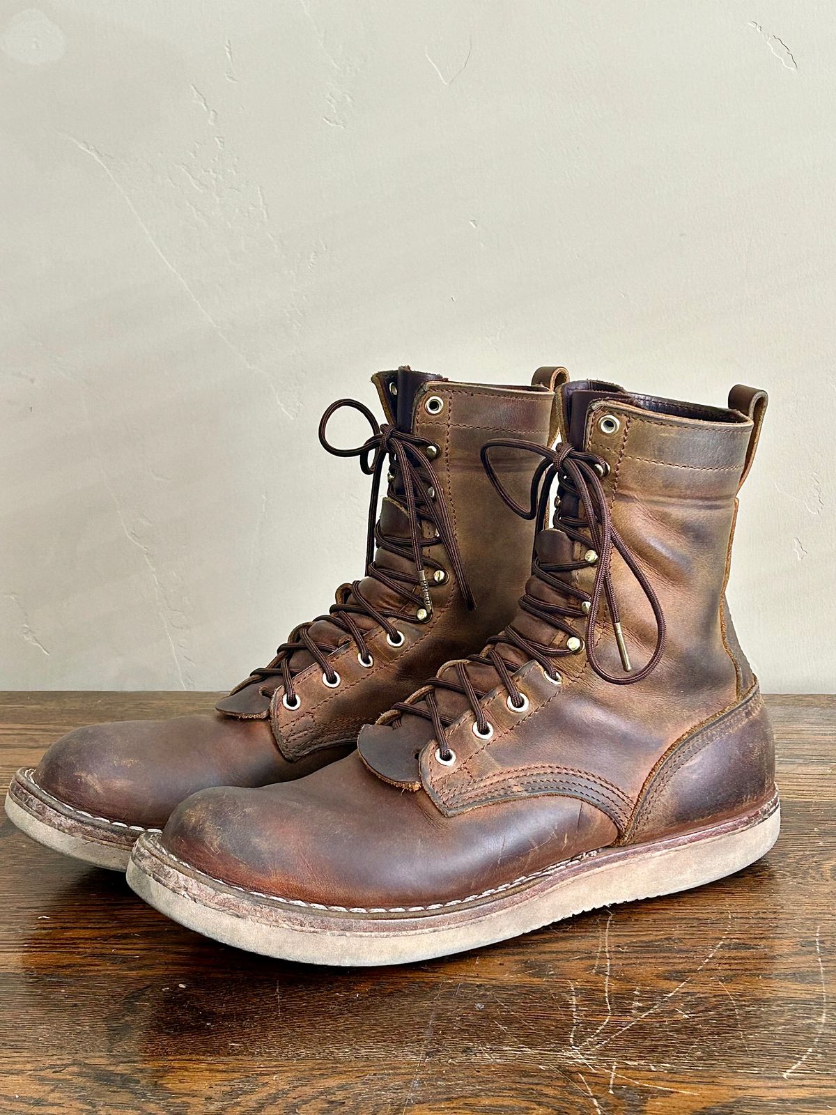 Photo by blytle on April 5, 2024 of the Nicks Traveler in Horween Orange Predator.