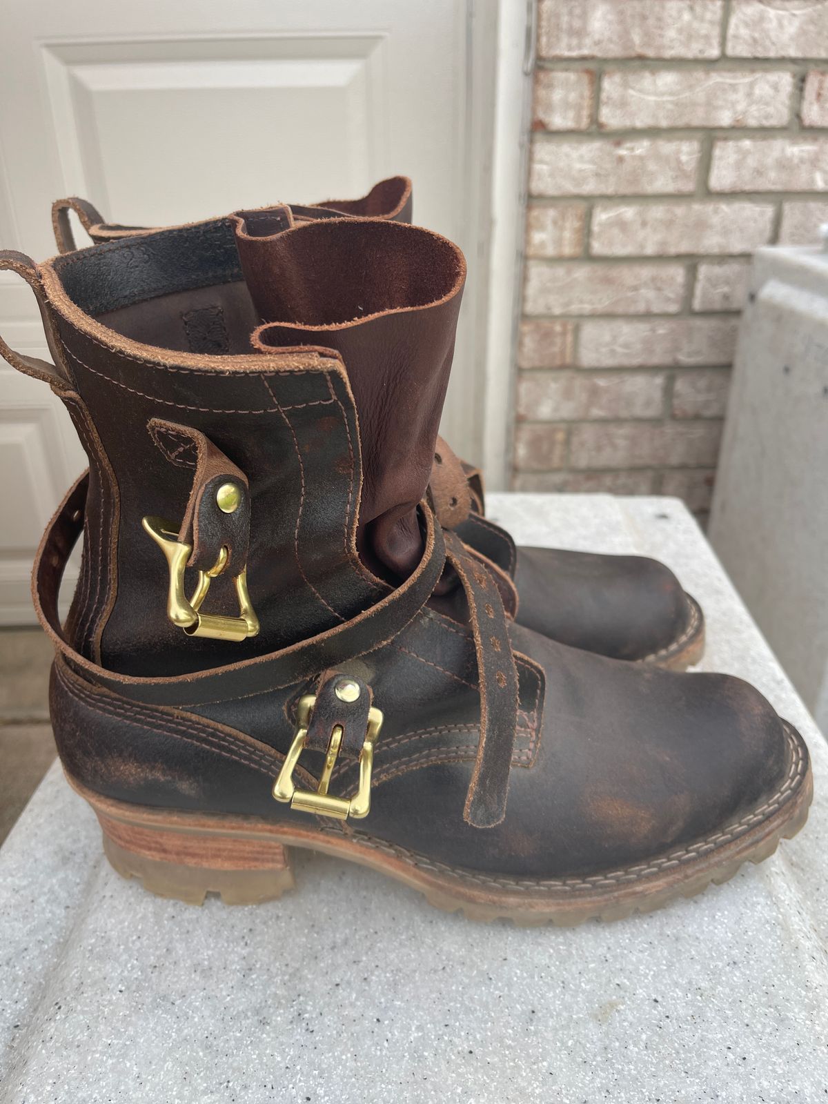 Photo by staceydude on November 16, 2023 of the Nicks TankerPro in Horween Brown Waxed Flesh.