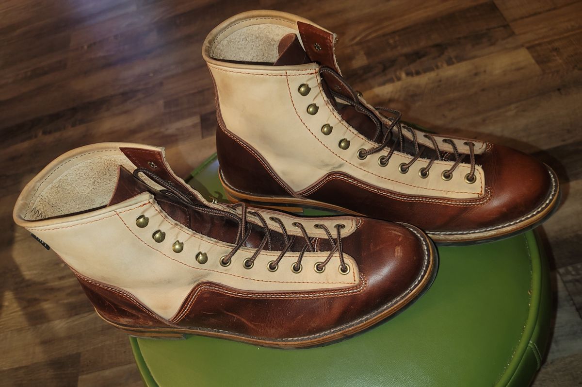 Photo by MrRingo on December 8, 2023 of the TAFT Model 007 in Cherry Oil Tan.