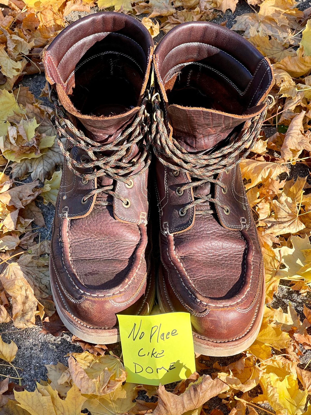 Photo by bootsandblocks on November 3, 2022 of the Grant Stone Field Boot in Seidel Walnut Bison.