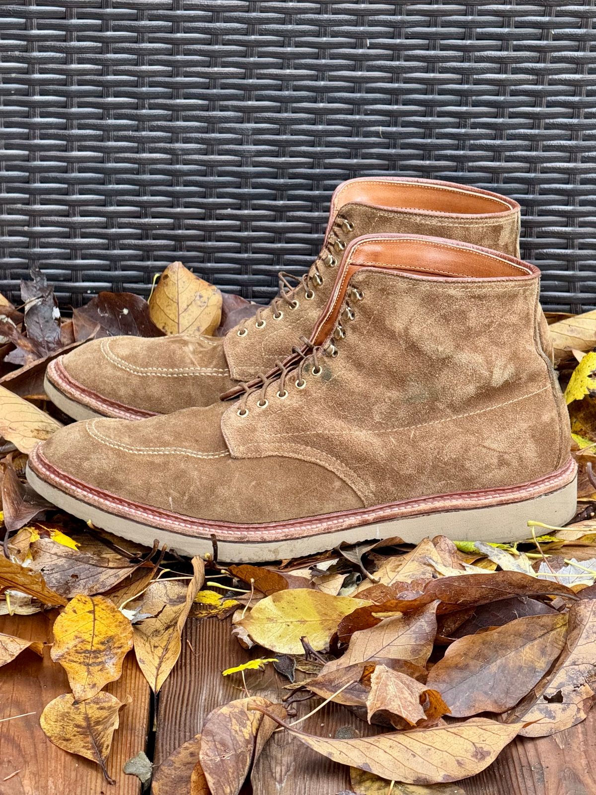 Photo by bootsandblocks on November 5, 2024 of the Alden Indy Boot in Snuff Suede.