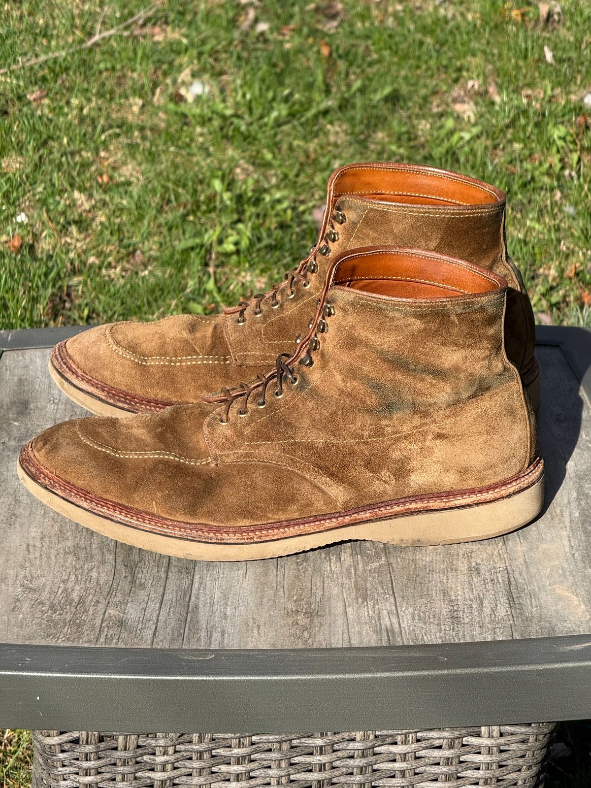 Photo by bootsandblocks on April 3, 2025 of the Alden Indy Boot in Snuff Suede.