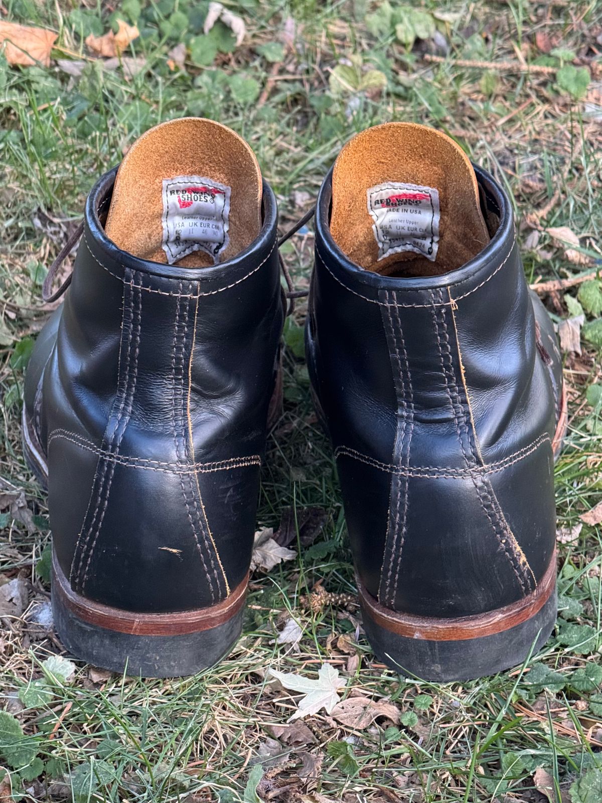 Photo by bootsandblocks on December 2, 2024 of the Red Wing Beckman Flatbox in S.B. Foot Black Klondike.