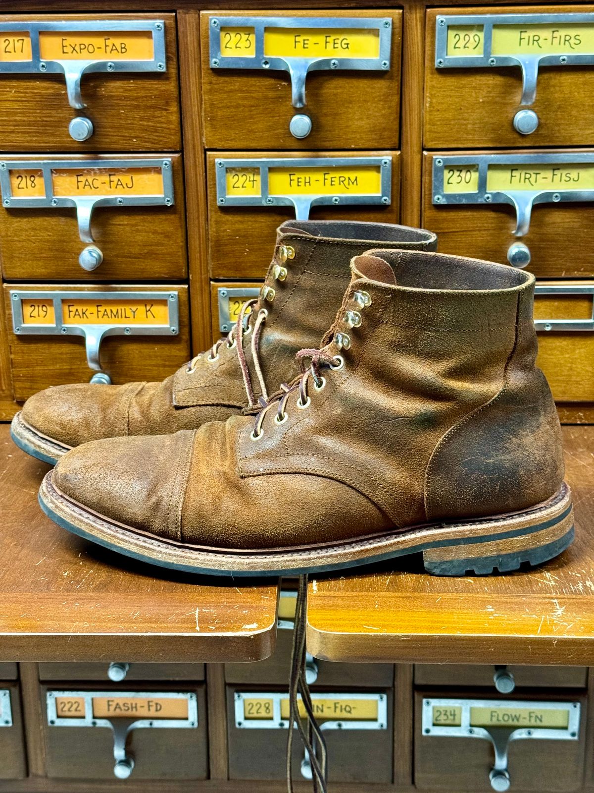 Photo by bootsandblocks on January 6, 2024 of the Parkhurst The Richmond in Rust Waxy.