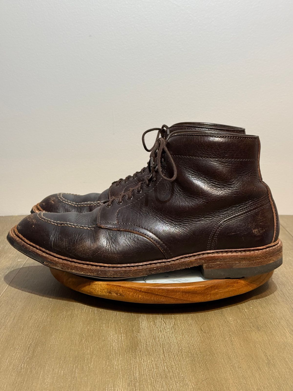 Photo by bootsandblocks on December 6, 2025 of the Alden Indy Boot in Horween Arabica Lux Calfskin.