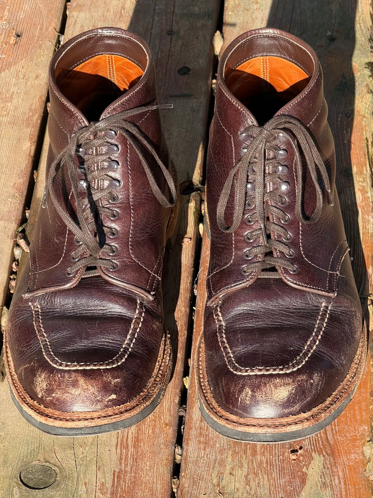 Photo by bootsandblocks on January 5, 2026 of the Alden Indy Boot in Horween Arabica Lux Calfskin.