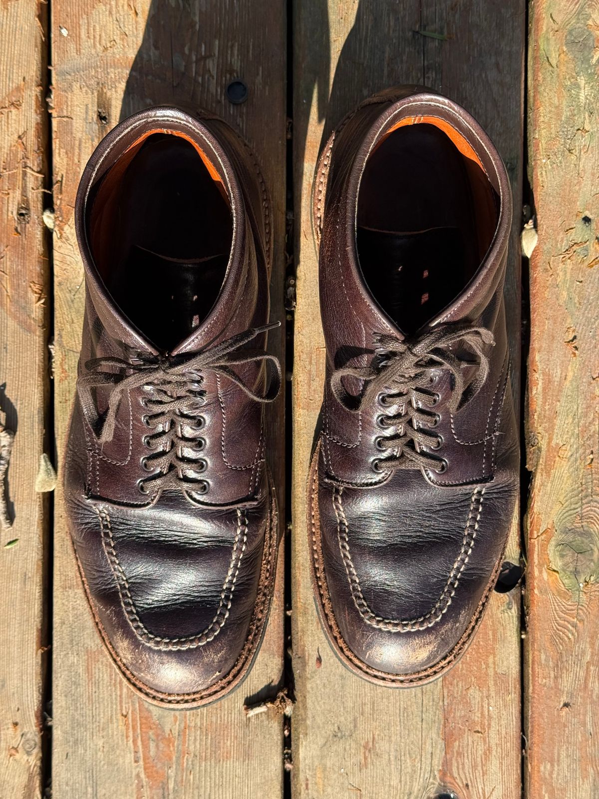 Photo by bootsandblocks on January 5, 2026 of the Alden Indy Boot in Horween Arabica Lux Calfskin.