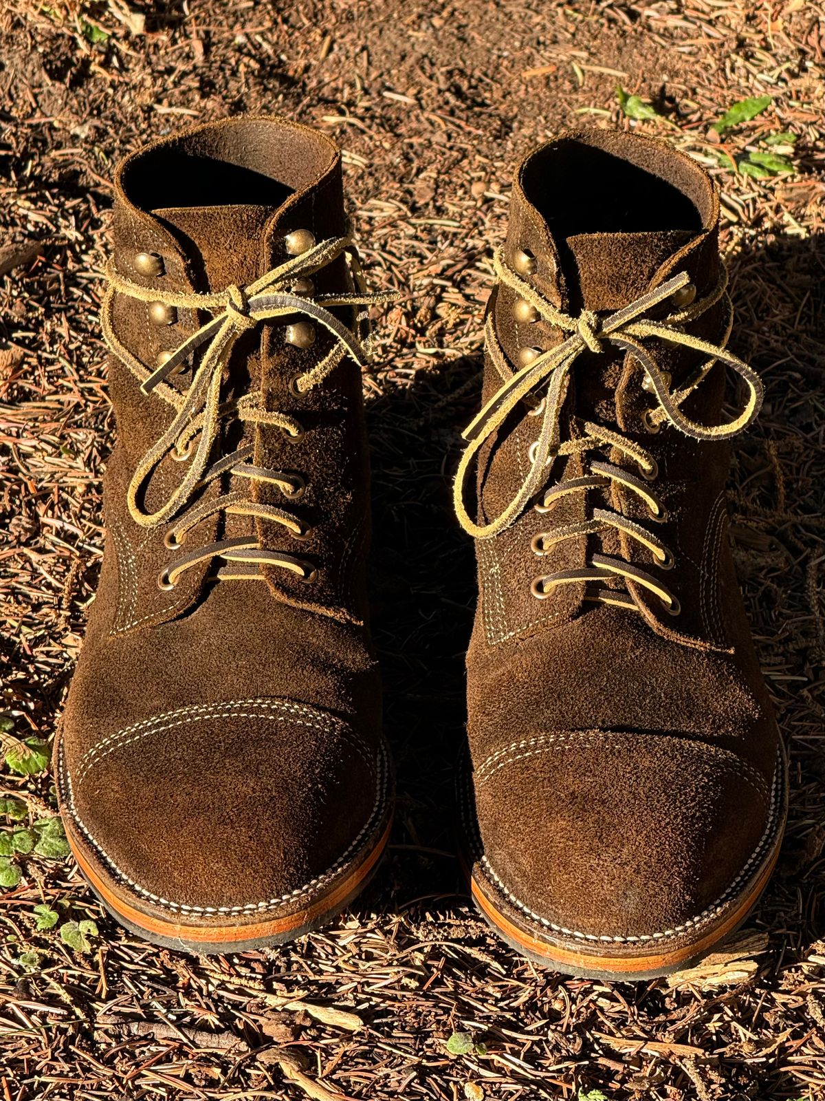 Photo by bootsandblocks on November 3, 2025 of the Parkhurst The Richmond Stitchdown in Dark Olive Waxed Roughout.